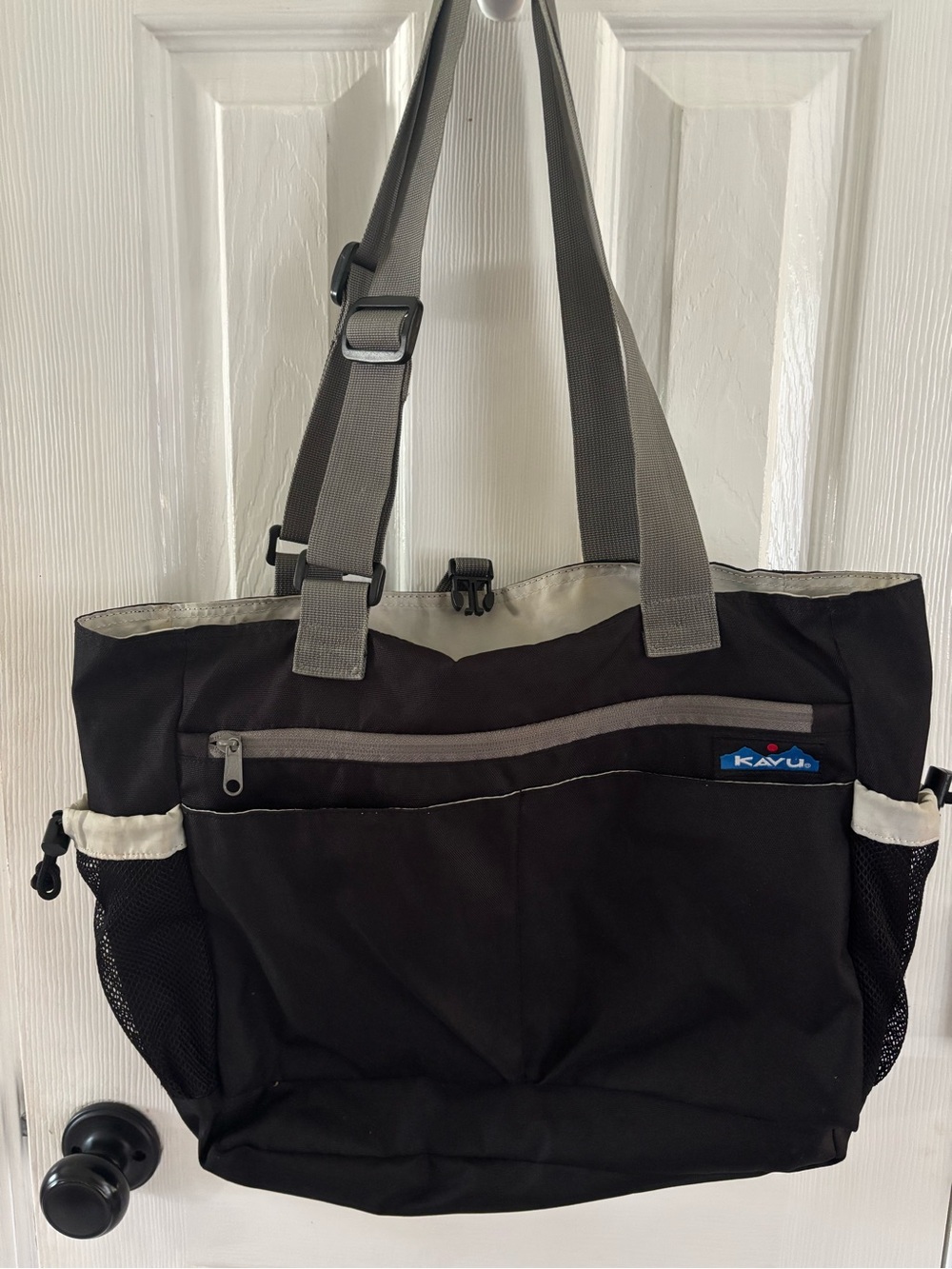 Kavu Black and Gray Tote Bag